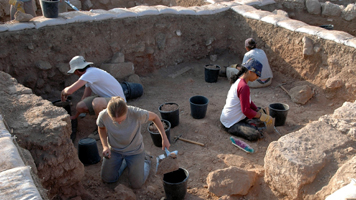 Does Archaeology Support Our Faith in God?